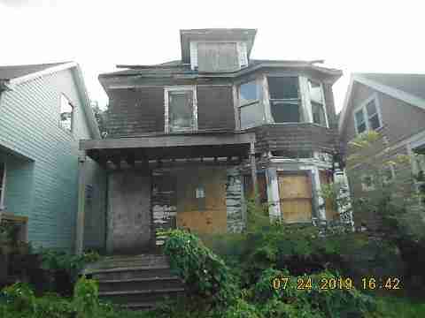 6045 Larkins (1)_m.jpg